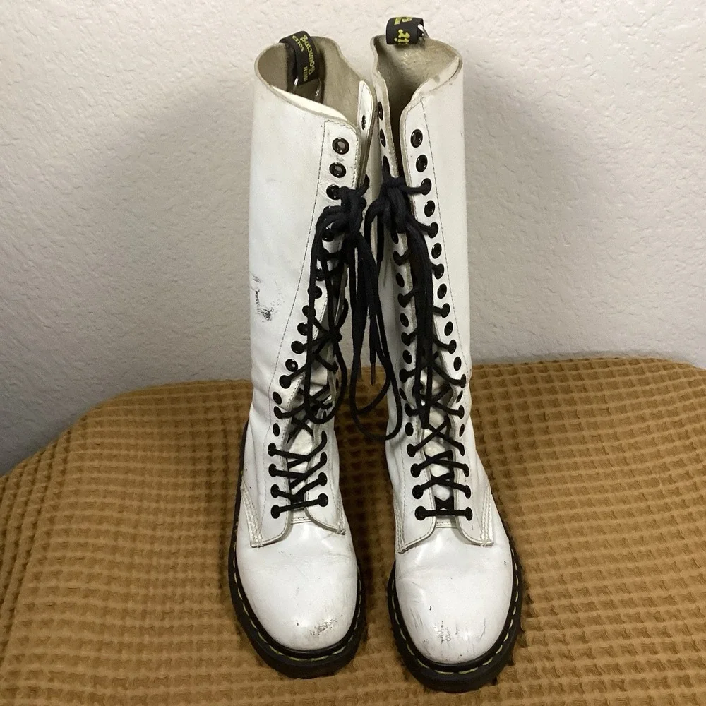 Vtg Dr Martens Knee Boots Women's Sz US 5 White 20 Eye Tall Leather England Made